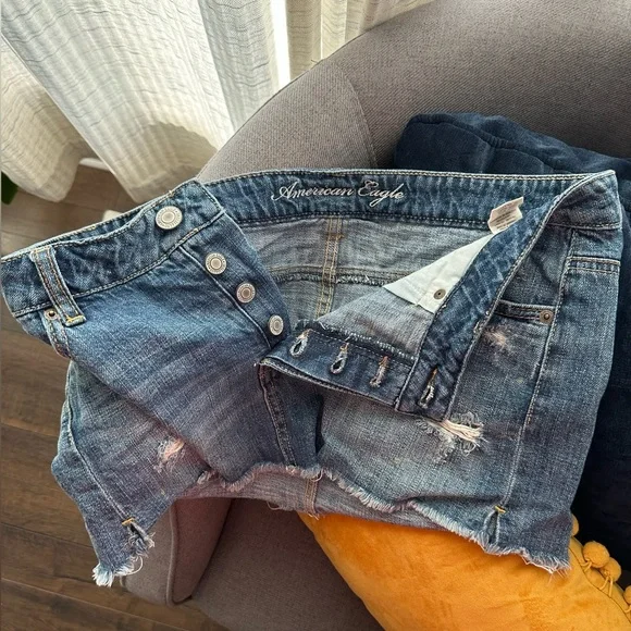 AE Denim Mini Skirt - Picture 2 of 4